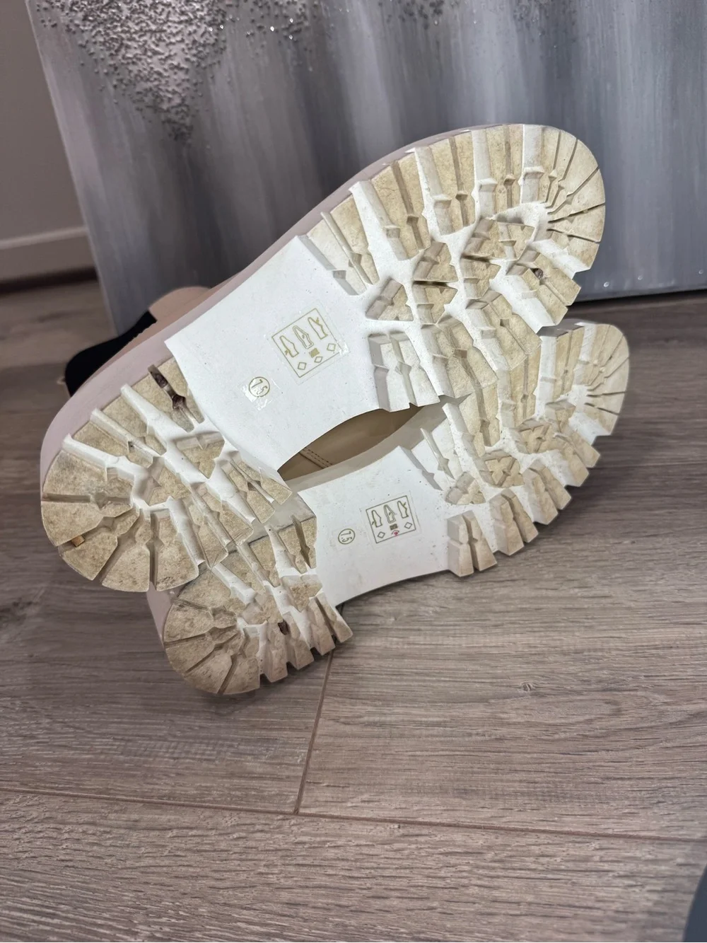 Beast Fashion Boots